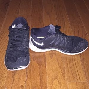 Black Nike Free 5.0